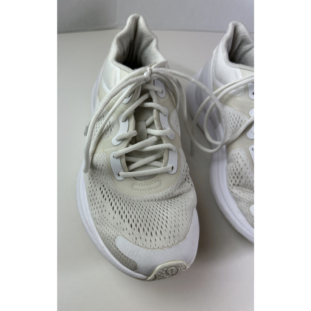 Lululemon Blissfeel Womens Running Shoe White Athletic Sneakers Women's Size 8 - Picture 4 of 16